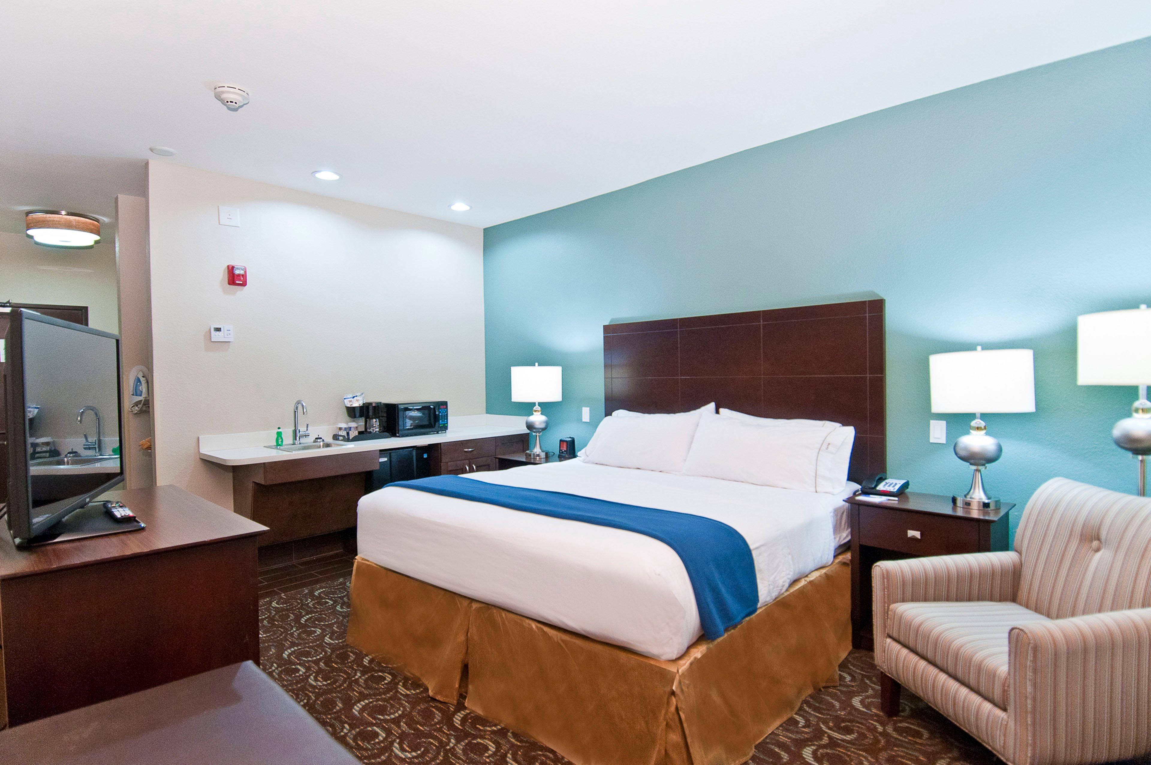 Holiday Inn Express & Suites San Antonio Frost Bank Center By Ihg Exteriér fotografie